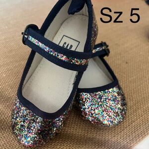NWOT Sz5 Glitter Infant Shoes